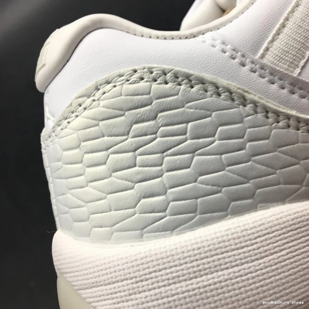 Low White Air 11 Frost Heiress Jordan 897331-100 0809